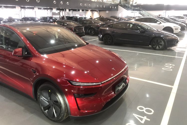 3车型配置盘点:入门级最受欢迎冰球突破游戏特斯拉Model(图2) 3车型配置盘点:入门级最受欢迎冰球突破游戏特斯拉Model(图2)